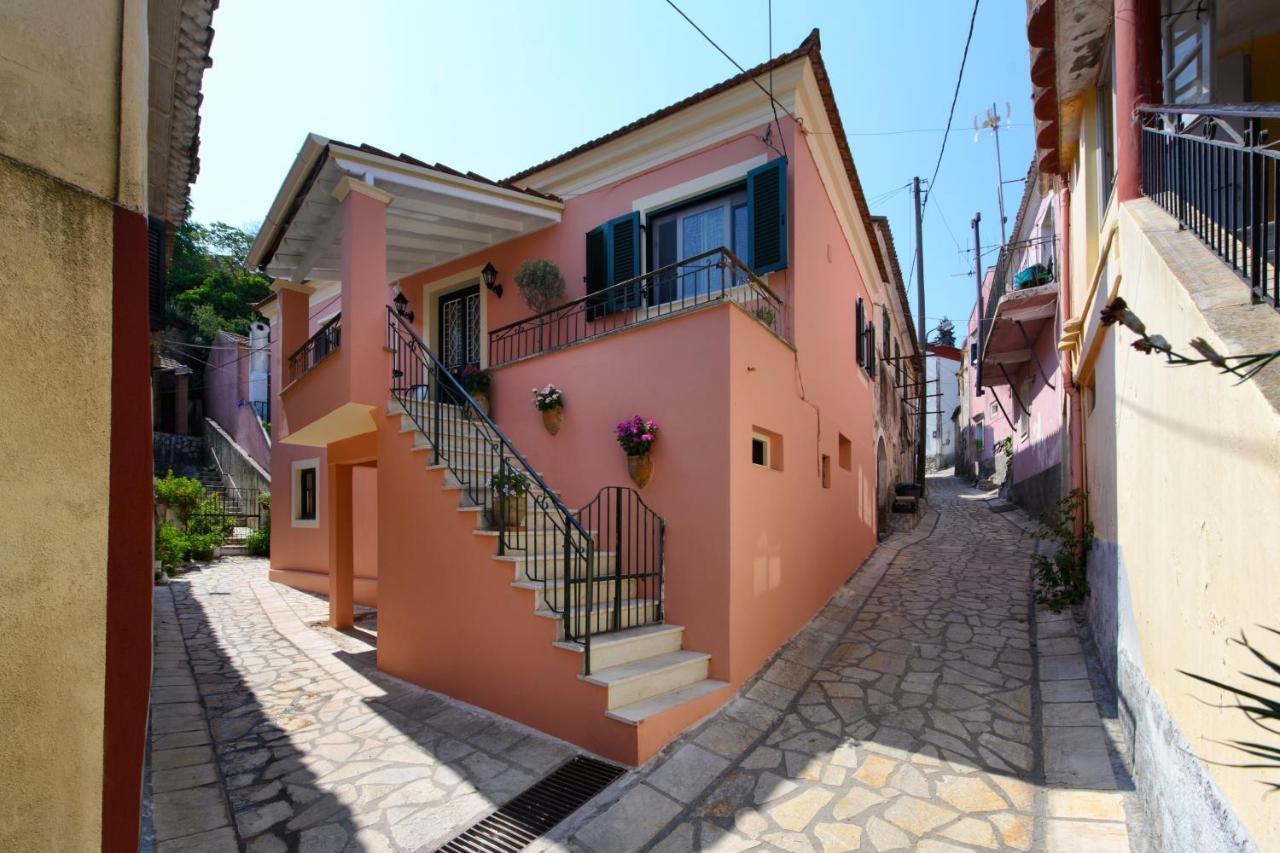 La Maisonette House In The Heart Of Liapades Close To Rovinia Beach & Paleokastritsa Exteriör bild